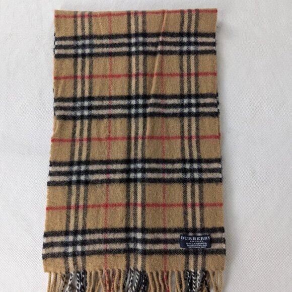 Burberry Unisex Lambswool Check Scarf Beige - Used – Soft Warm Designer Style - Picture 5 of 7